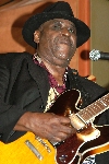 Click to see DSC_9333.JPG